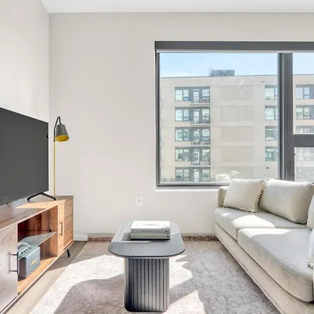 Congress Park 1Br W Gym Pool Nr Shops Dining Den-134 Apartment